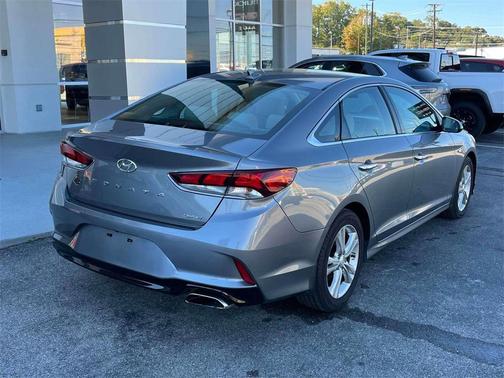 2018 Hyundai SONATA Limited