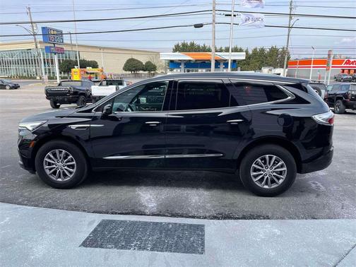2023 Buick Enclave Essence AWD
