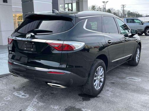 2023 Buick Enclave Essence AWD