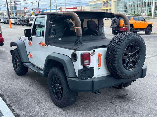 2013 Jeep Wrangler Sport