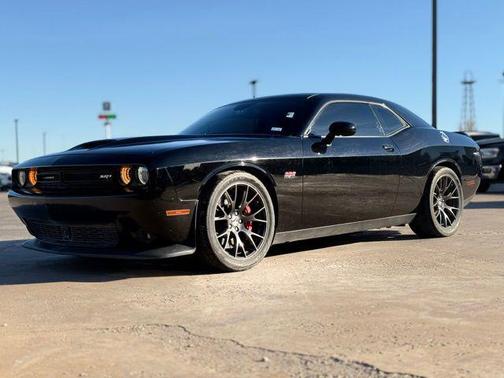 2016 Dodge Challenger SRT 392