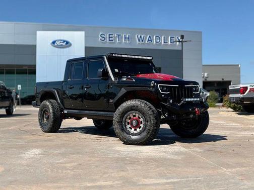 Black Clearcoat 2022 Jeep Gladiator Rubicon