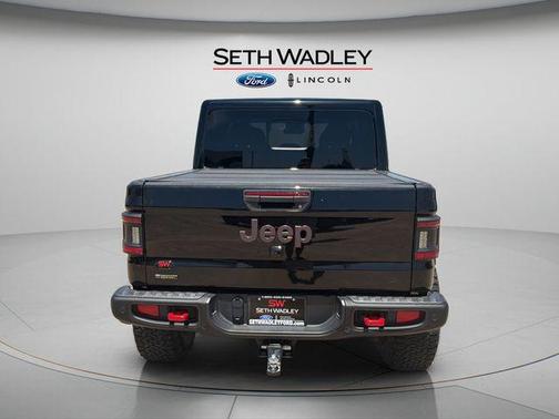 Black Clearcoat 2022 Jeep Gladiator Rubicon