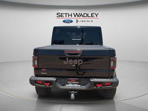 Black Clearcoat 2022 Jeep Gladiator Rubicon