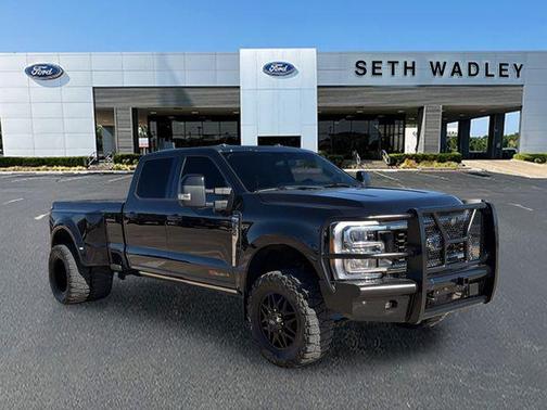2023 Ford F-350 Lariat