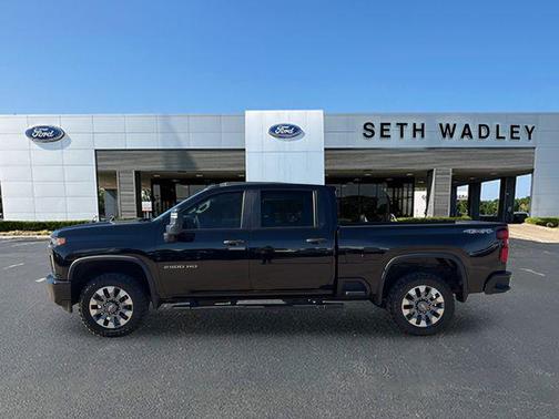 2022 Chevrolet Silverado 2500 Custom