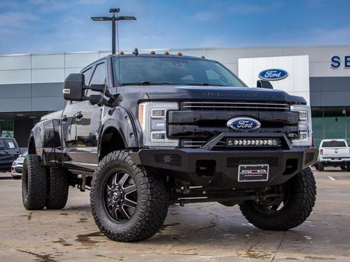 2019 Ford F-350 Lariat