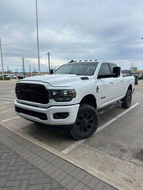 2020 RAM 2500 Big Horn Crew Cab 4X4 6'4' Box