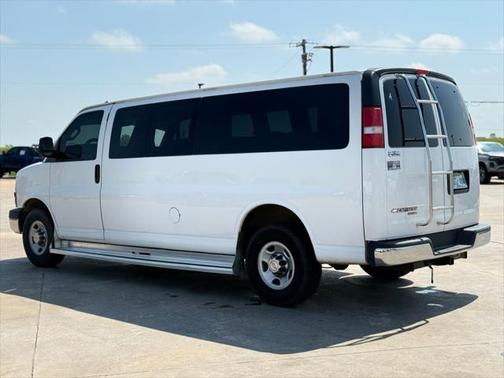 2016 Chevrolet Express 3500 LT