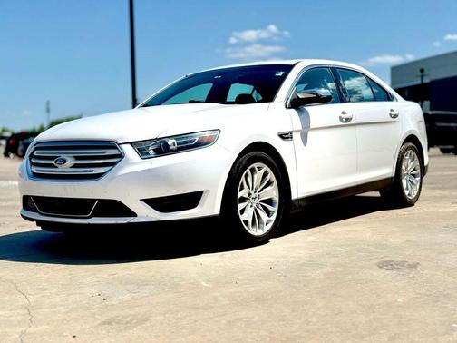 2014 Ford Taurus Limited