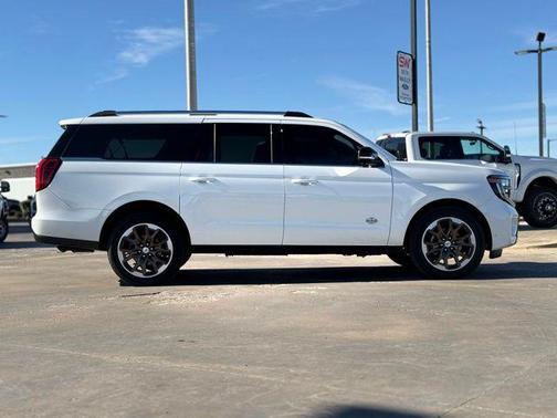 2025 Ford Expedition Max King Ranch