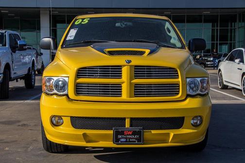 2005 Dodge Ram 1500 SRT-10 Quad Cab