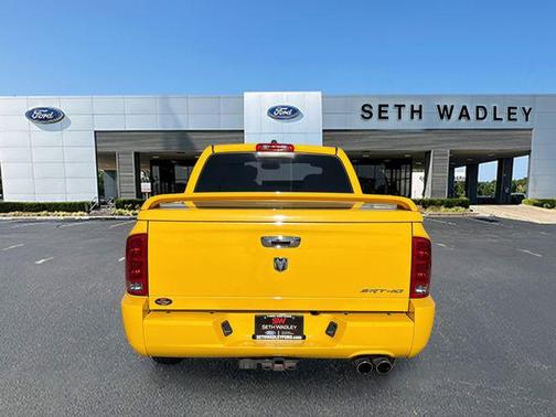 2005 Dodge Ram 1500 SRT-10 Quad Cab