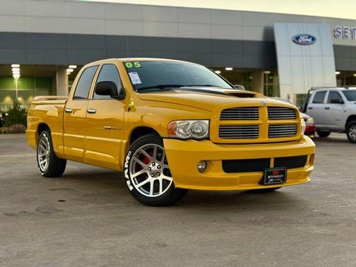 2005 Dodge Ram 1500 SRT-10 Quad Cab