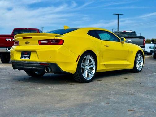 2017 Chevrolet Camaro 2LT