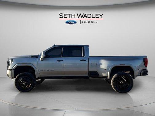 2025 GMC Sierra 3500 Denali