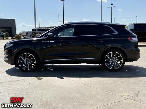 2019 Lincoln Nautilus Reserve