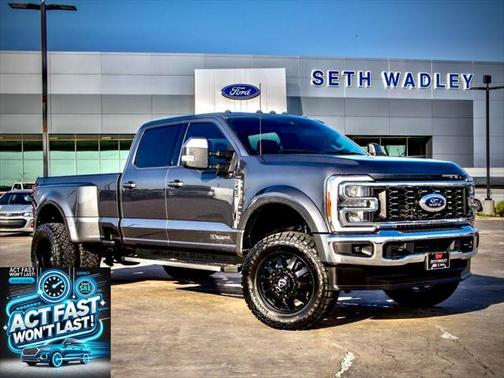 2023 Ford F-450 Lariat