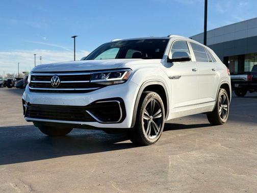 2021 Volkswagen Atlas Cross Sport 3.6L V6 SE w/Technology R-Line