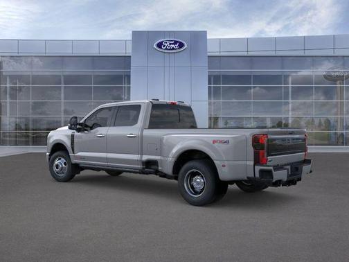 Avalanche 2026 Ford F-350 Platinum