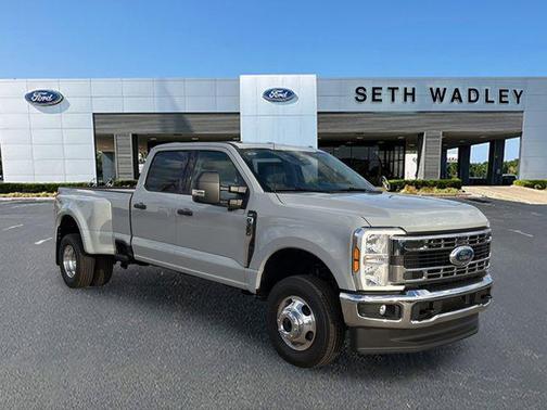 2026 Ford F-350 XLT