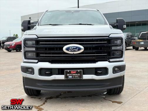 2025 Ford F-350 Platinum