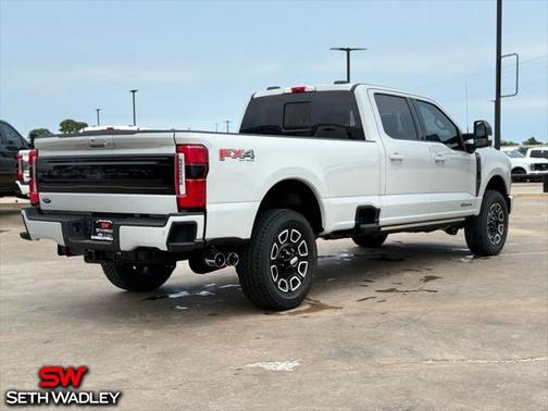 2025 Ford F-350 Platinum