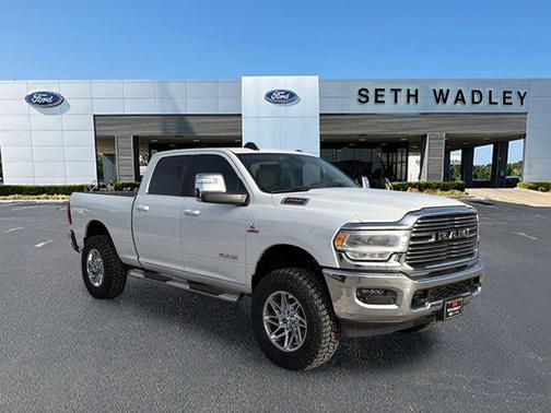 2023 RAM 2500 Laramie Crew Cab 4x4 6'4' Box