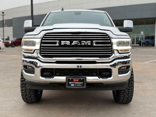 2023 RAM 2500 Laramie Crew Cab 4x4 6'4' Box