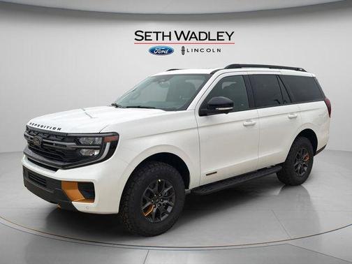 Star White Metallic Tri-Coat 2026 Ford Expedition Tremor