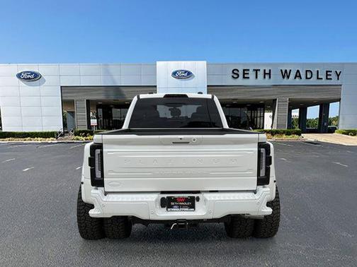 2026 Ford F-450 Platinum