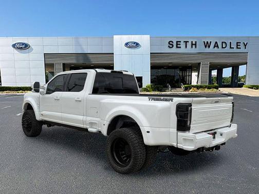 2026 Ford F-450 Platinum