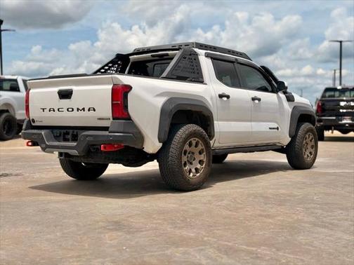 2024 Toyota Tacoma Hybrid Trailhunter
