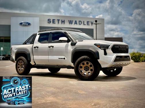 2024 Toyota Tacoma Hybrid Trailhunter