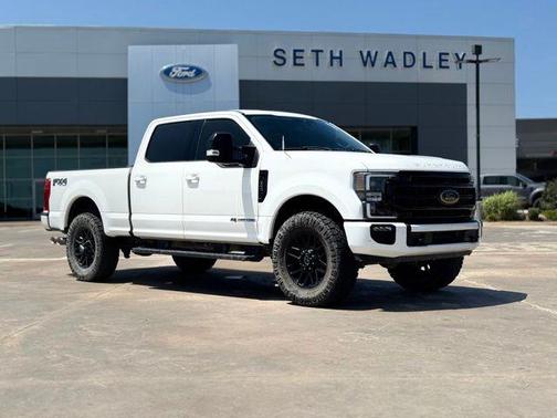 Star White Metallic Tri-Coat 2022 Ford F-250 Lariat