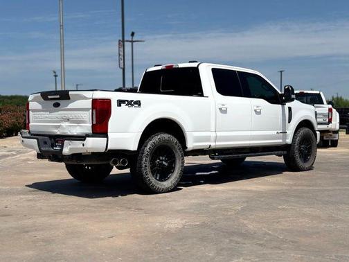 Star White Metallic Tri-Coat 2022 Ford F-250 Lariat