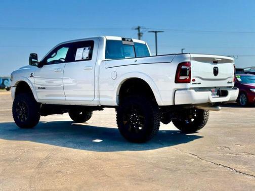 2024 RAM 2500 Limited Crew Cab 4x4 6'4' Box