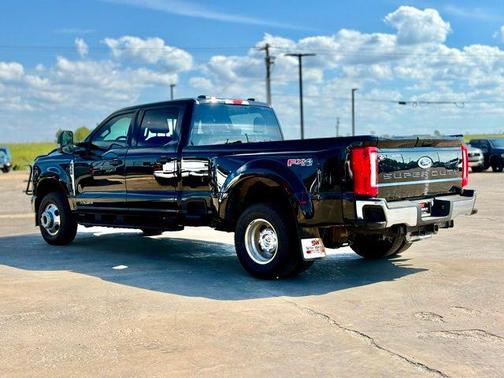 2023 Ford F-350 XLT