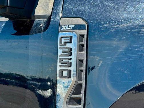 2023 Ford F-350 XLT