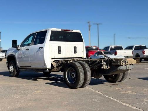2022 Chevrolet Silverado 3500 WT
