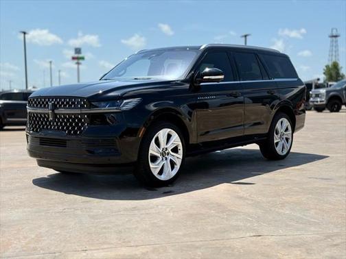 2025 Lincoln Navigator Black Label