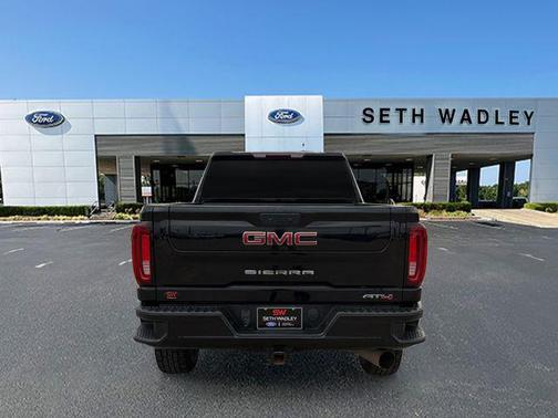 2022 GMC Sierra 2500 AT4