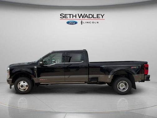 Agate Black Metallic 2026 Ford F-350 King Ranch