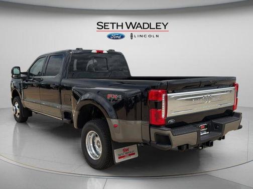Agate Black Metallic 2026 Ford F-350 King Ranch