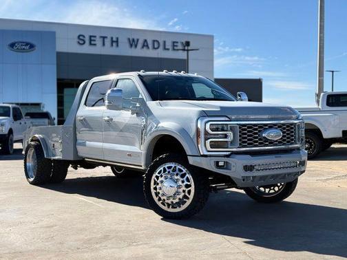 2025 Ford F-450 Platinum