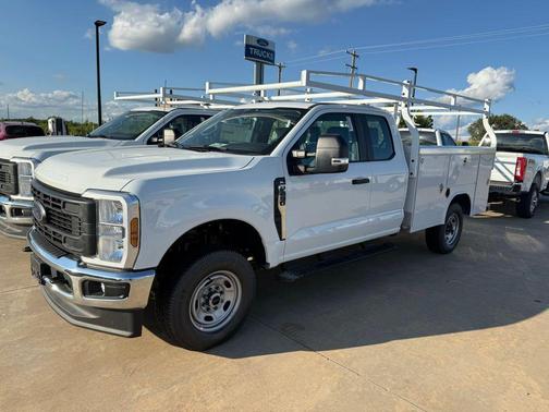 2025 Ford F-250 XL