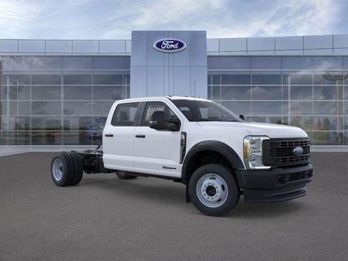 2025 Ford F-450 DRW