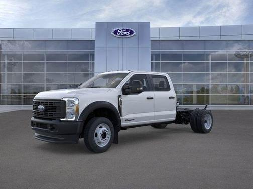 2025 Ford F-450 DRW