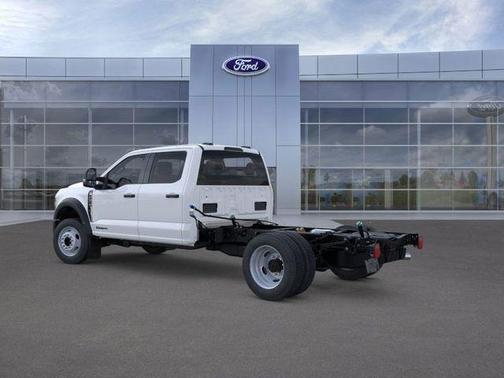 2025 Ford F-450 DRW