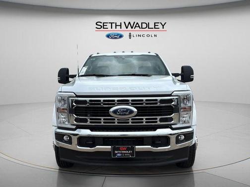 Oxford White 2026 Ford F-450 XL